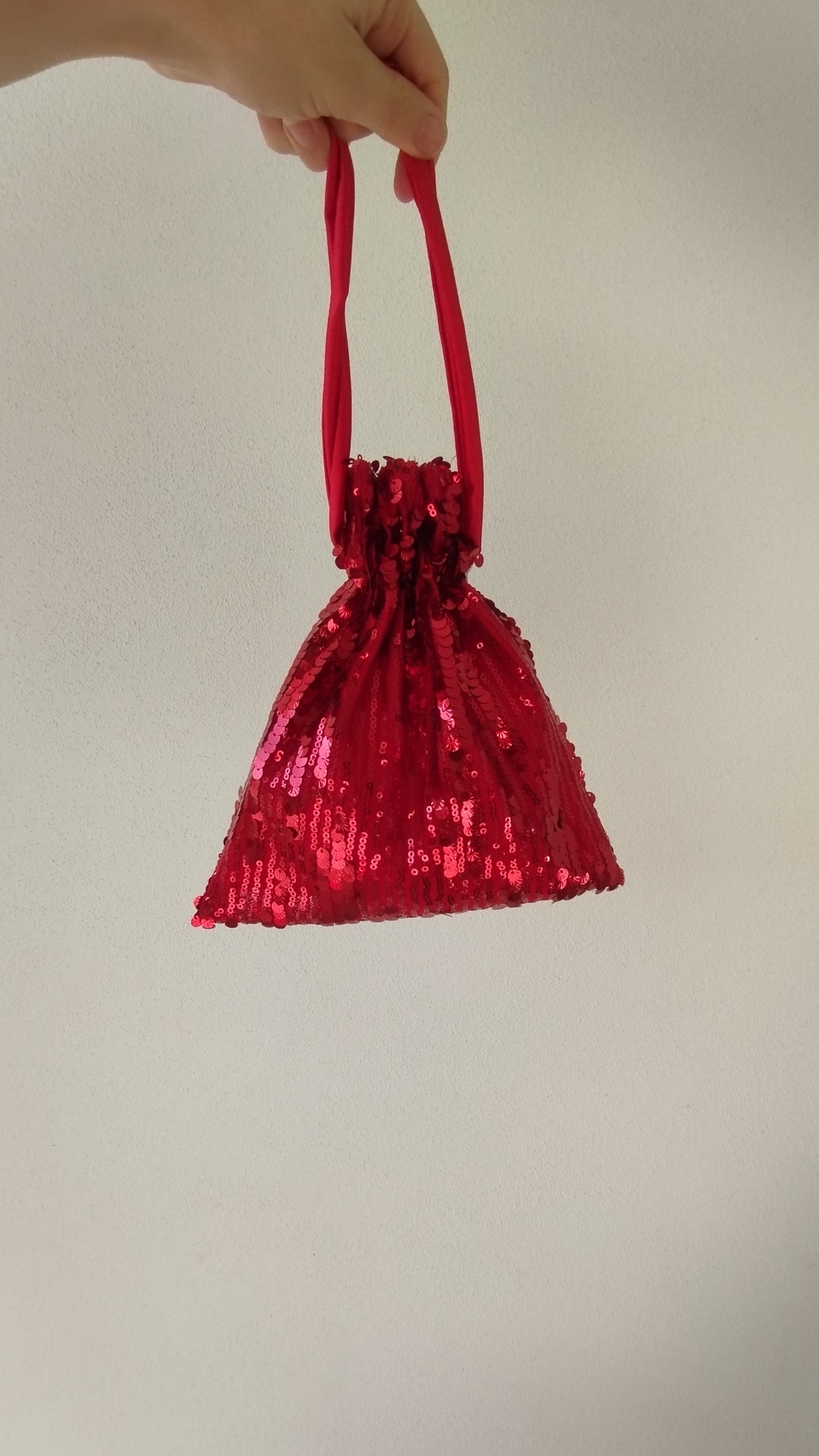 Borsa a sacchetto in paillettes