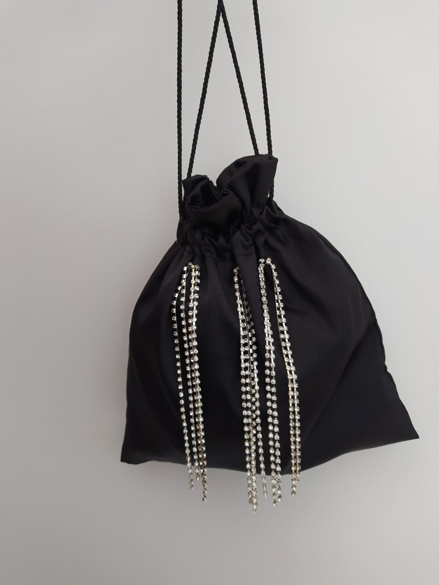 Borsa a sacchetto con diamanti