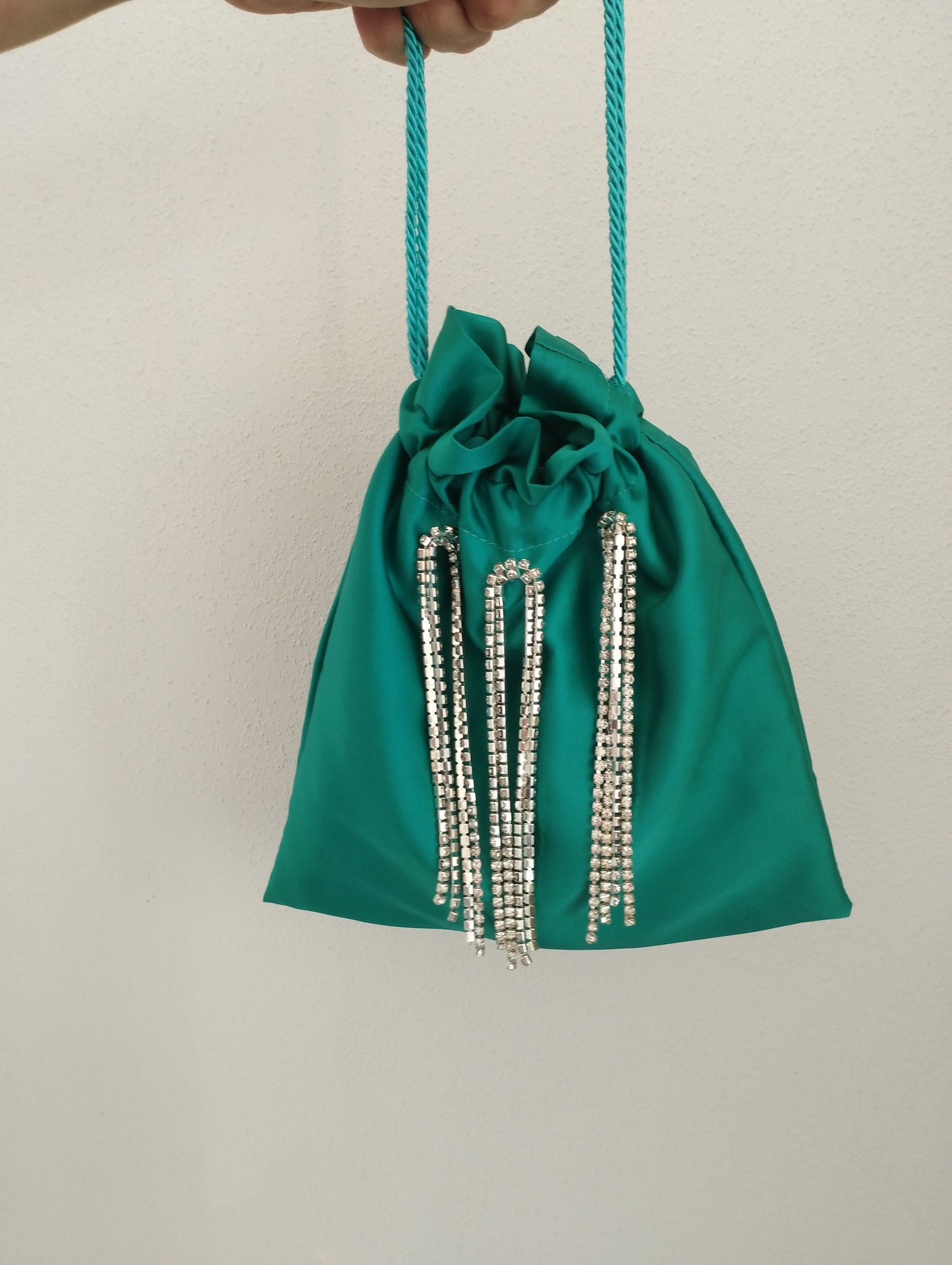 Borsa a sacchetto con diamanti