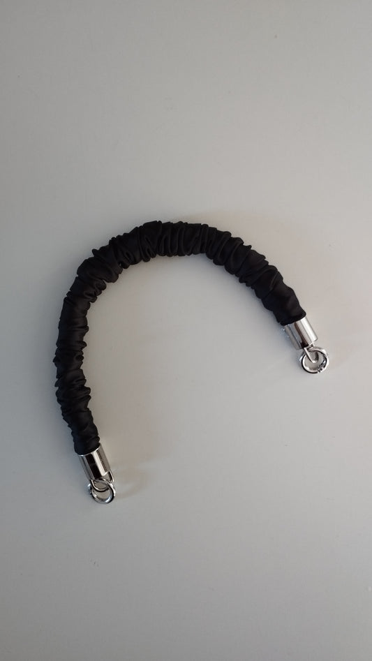 Poignée pour chouchou en tissu satiné