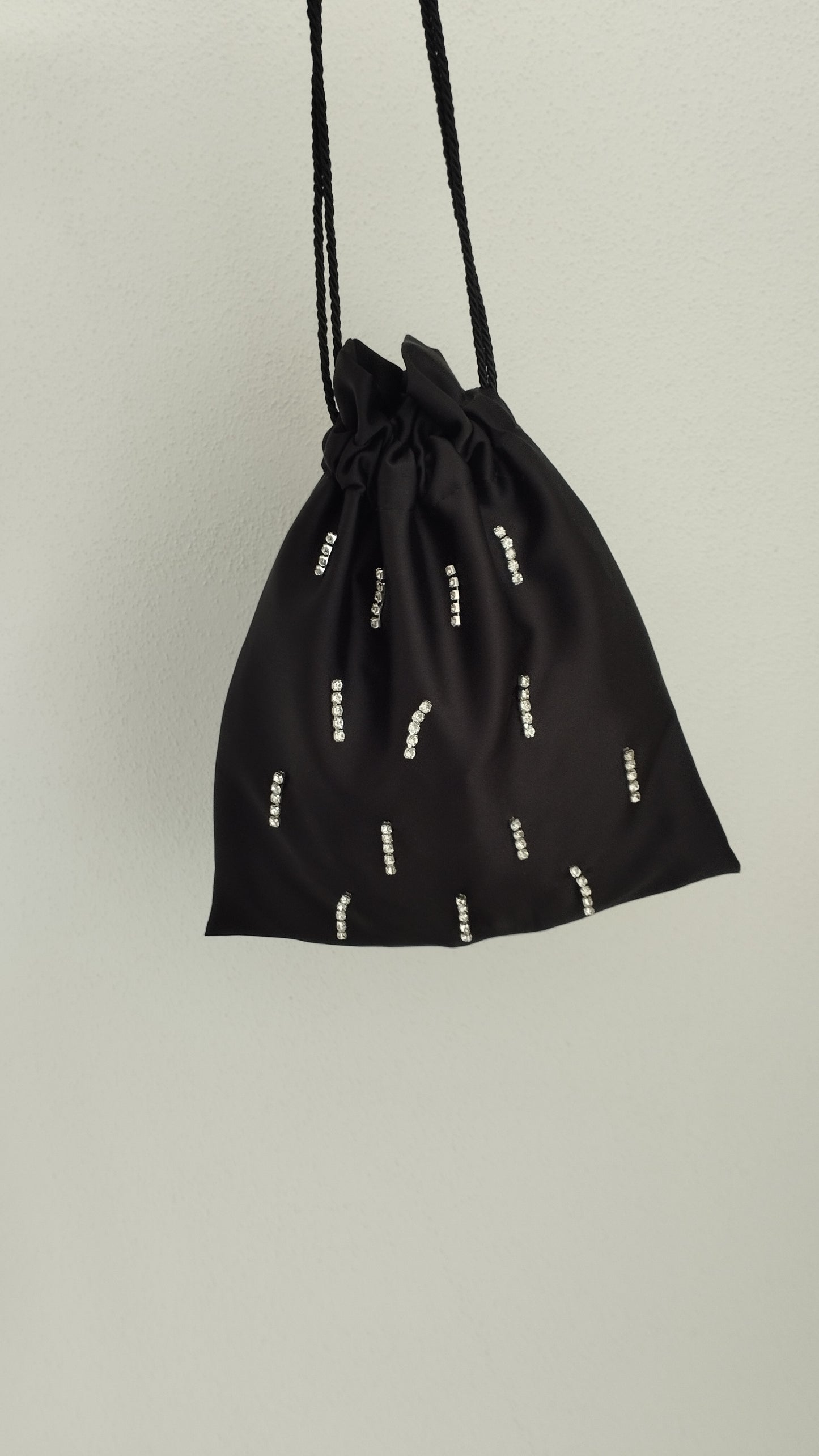 Rain Diamond Pouch Bag