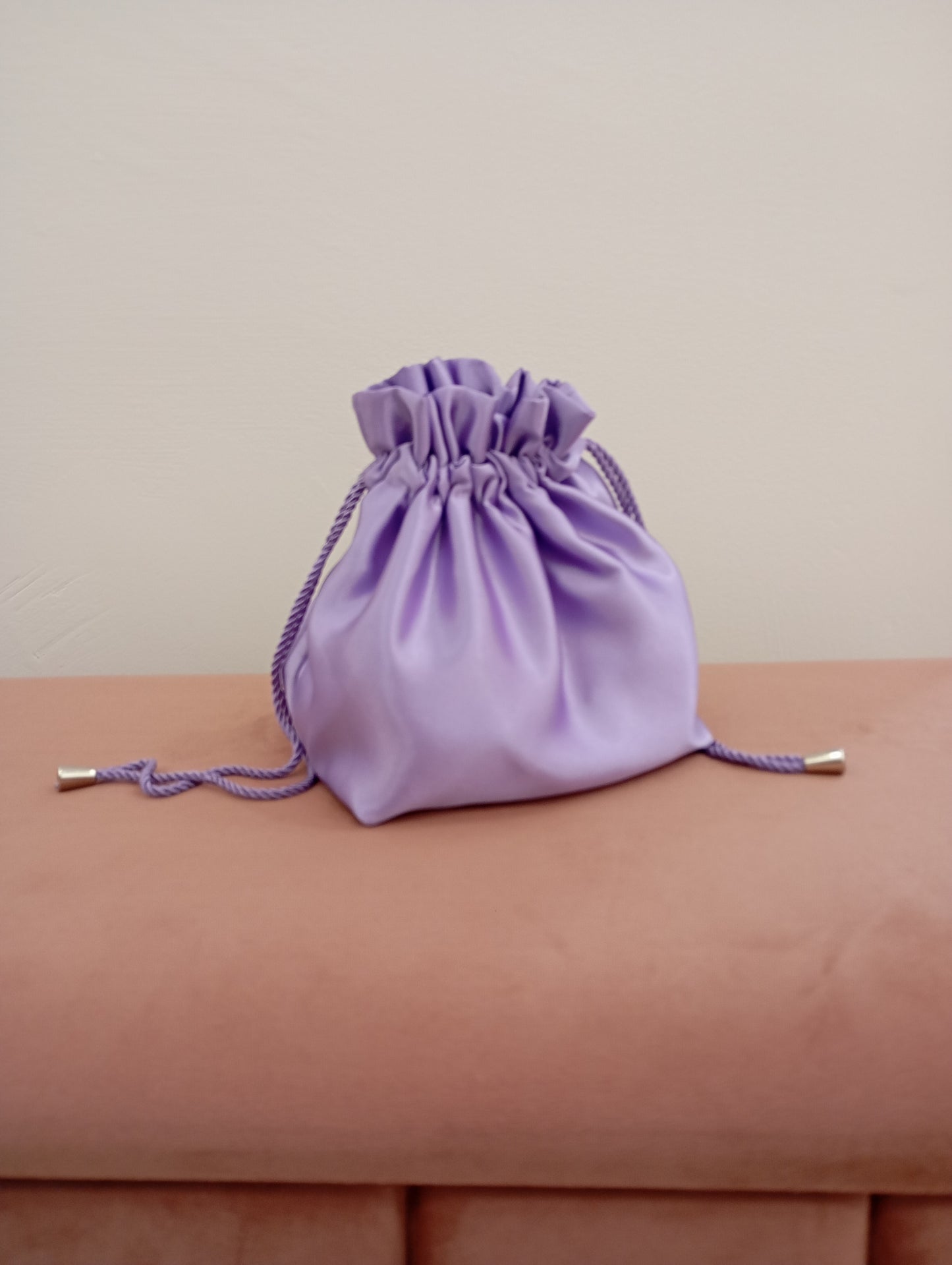 Borsa a Secchiello in Raso Satin