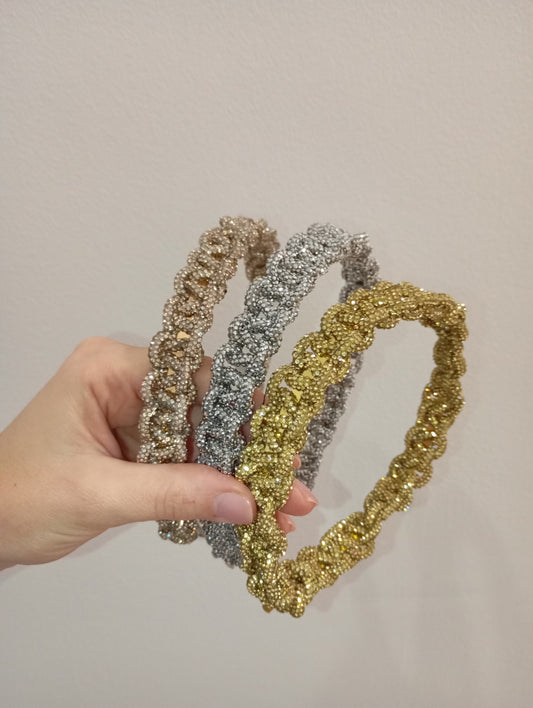 Cerchietto elegante con filato strass