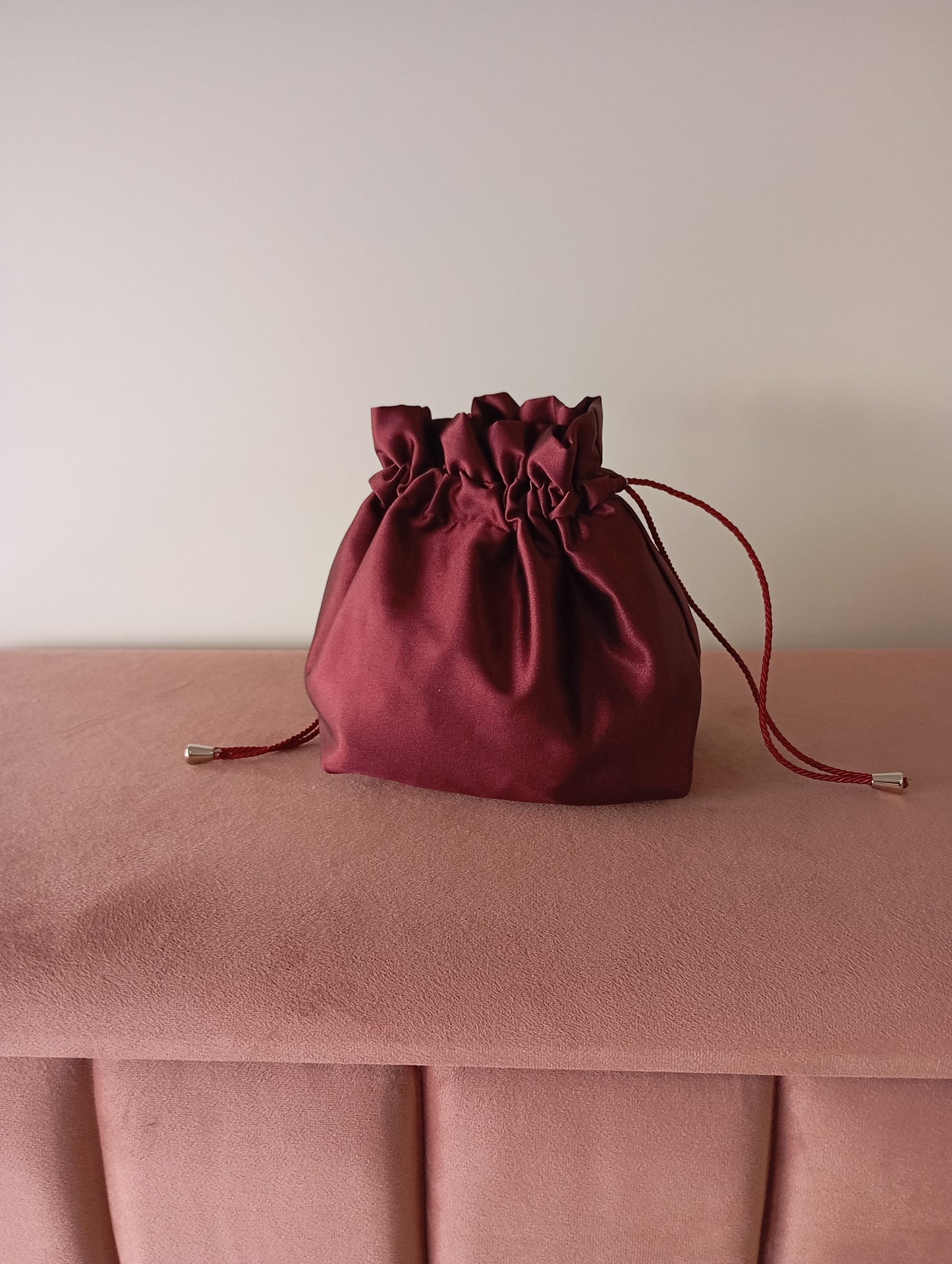 Borsa a Secchiello in Raso Satin