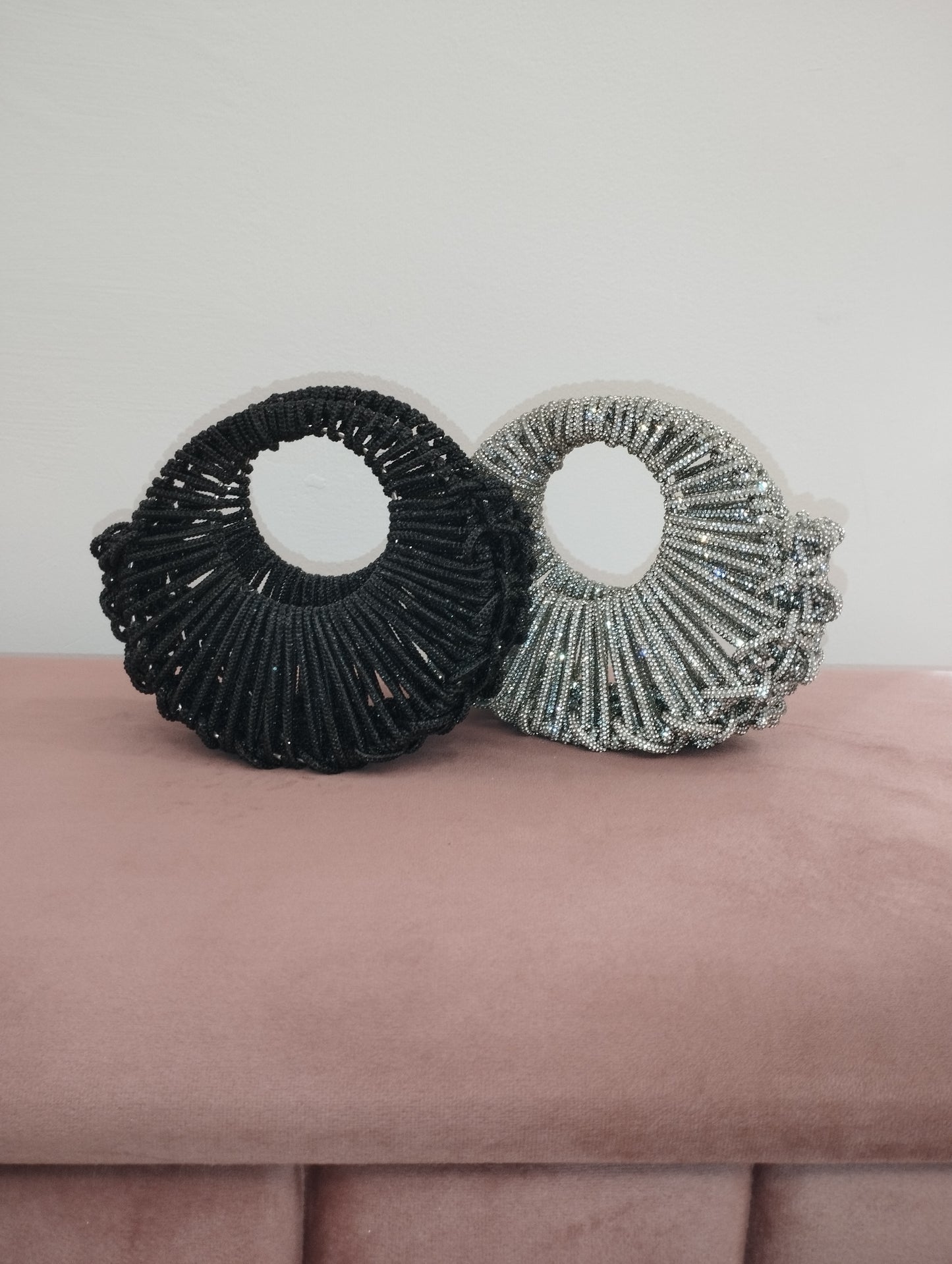 Borsa moon, borsa cordino strass, borsa cerchio, borsa raya hibourama, borsa crystal