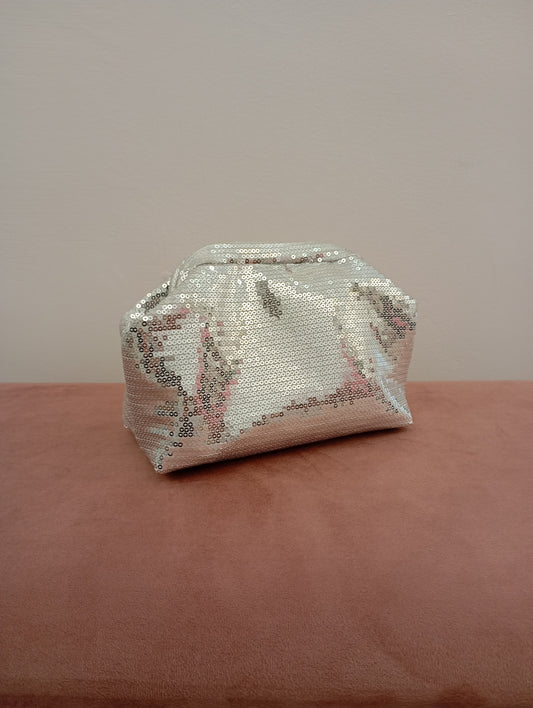 Clutch in paillettes argento